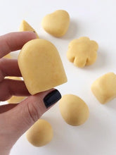 Load image into Gallery viewer, CAKE POP MOLD, POPSICLE (buy in groups of 6)